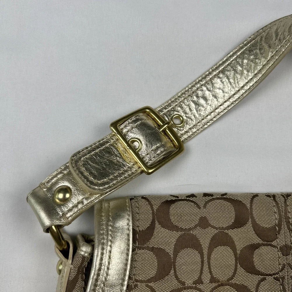 VTG Coach Signature F12857 Beige Gold Big Turn Lock Shoulder Bag Gold Hardware